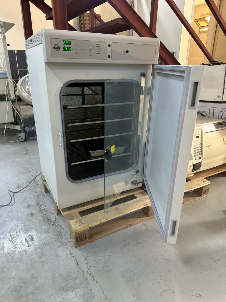 CO2 Incubator
